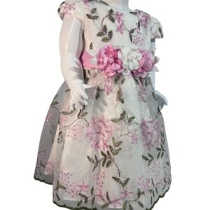 Vestido Blanco con Rosas